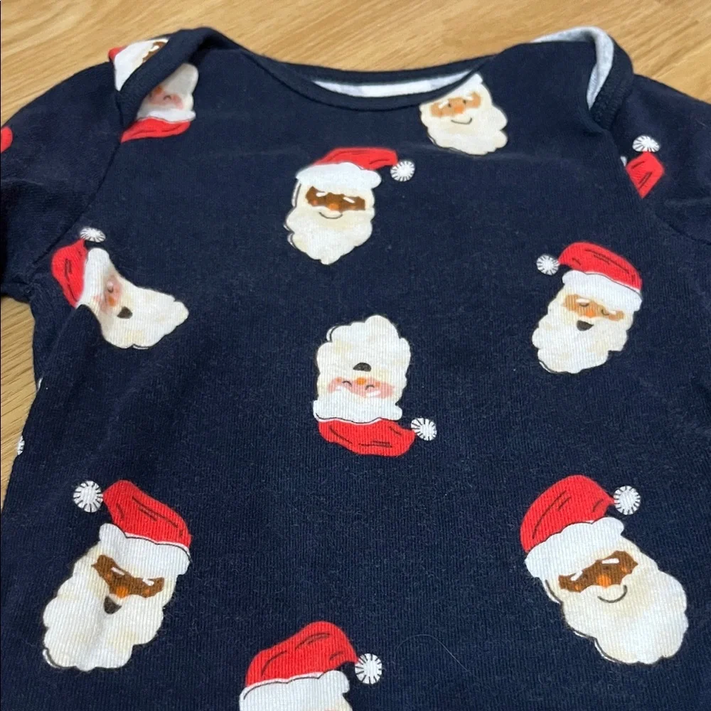 Old Navy Toddler Christmas Long Sleeve Bodysuits 12-18M‎